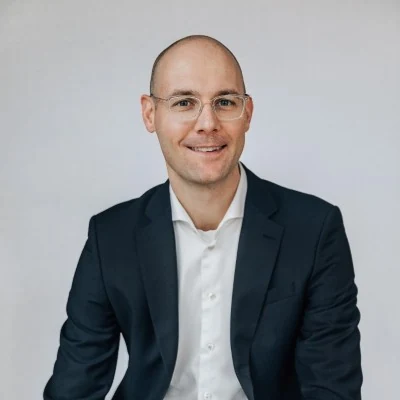 Dr. Philipp Meyer